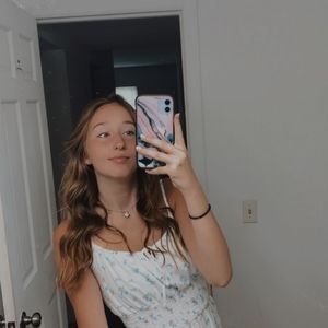 Meet your Posher, Jillian